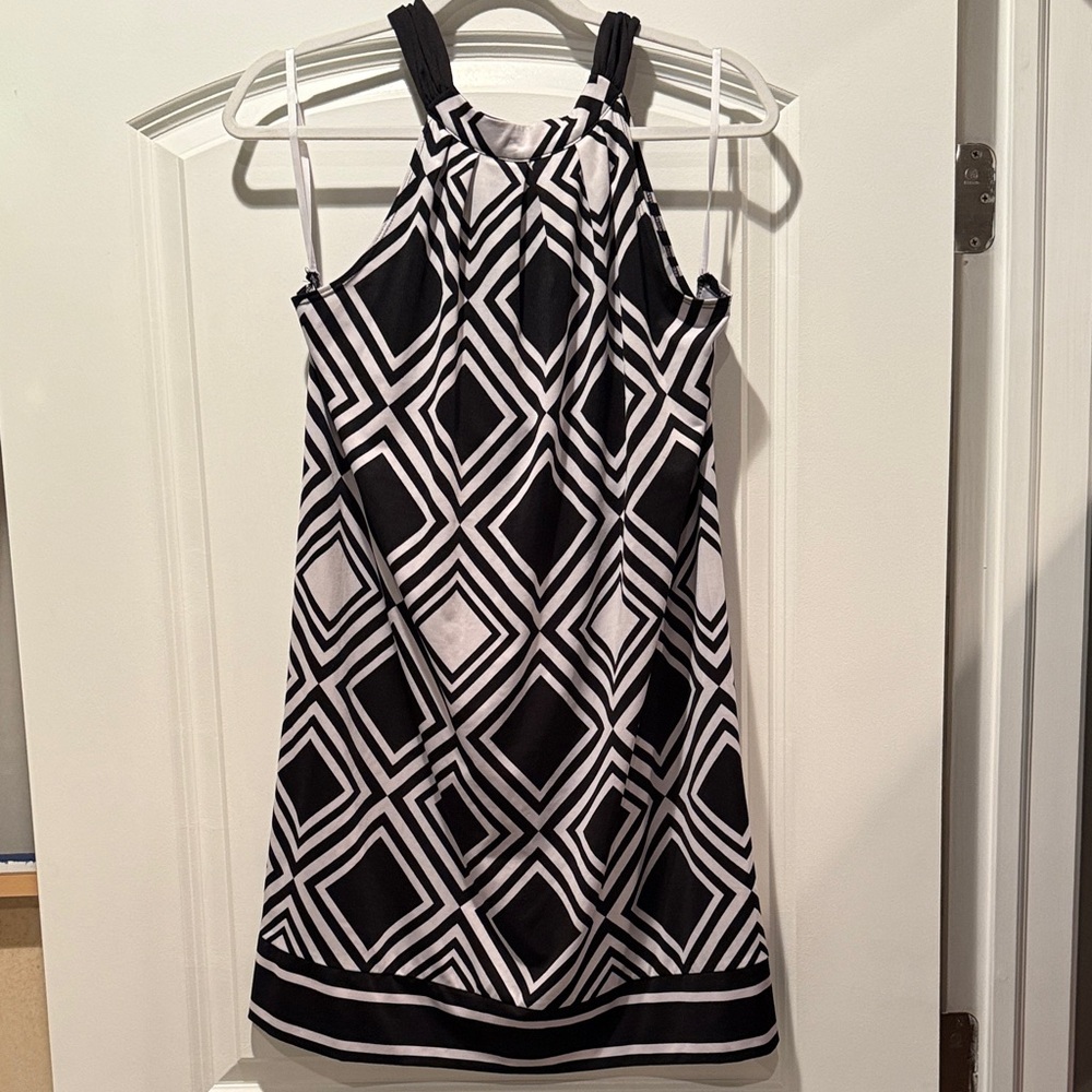 Mud Pie Black and White Diamond Pattern Mini Dress